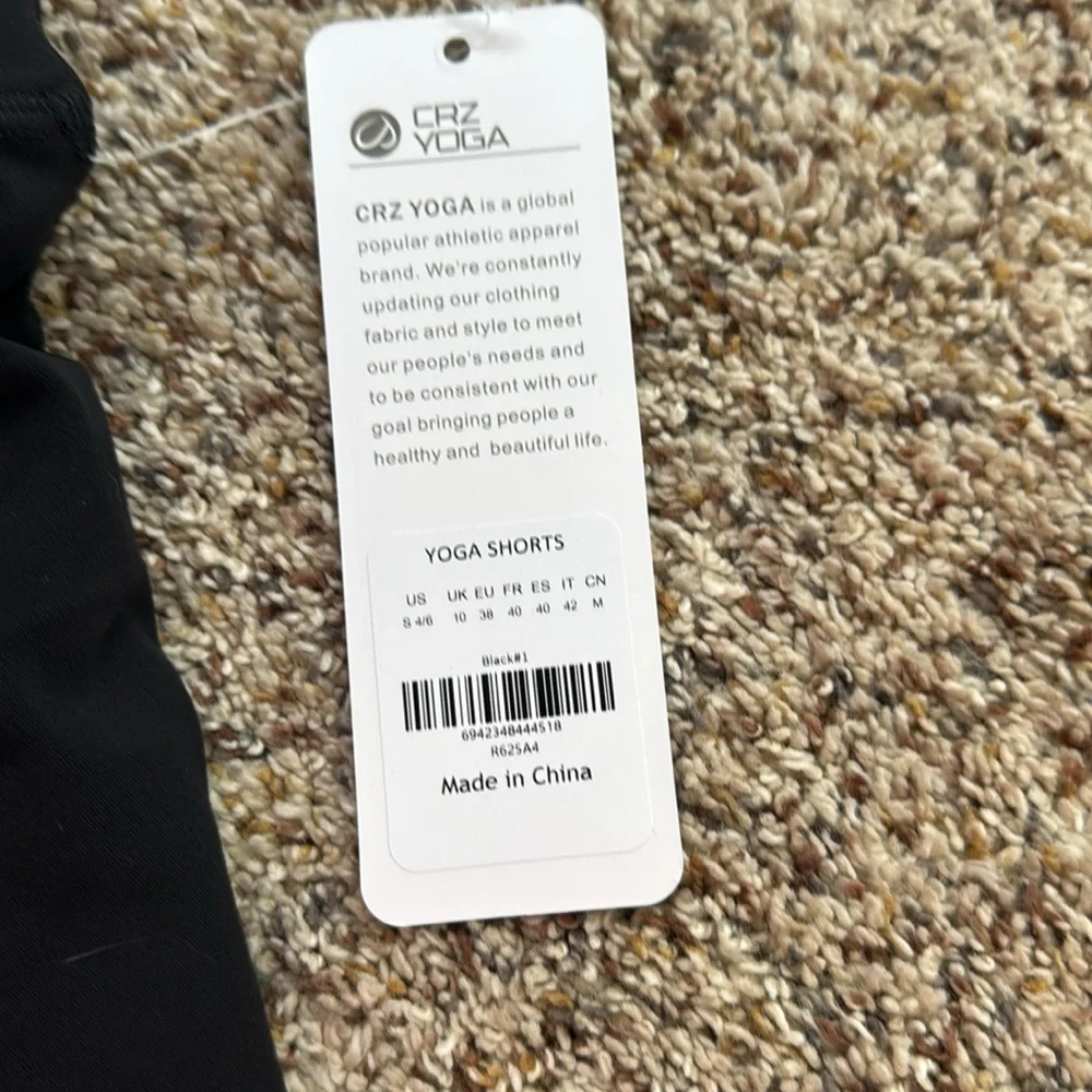 NWT CRZ Yoga Butterlift® Secretsculpt™ Subtle Scrunch Shorts 4'' - No Front Seam - Picture 6 of 7